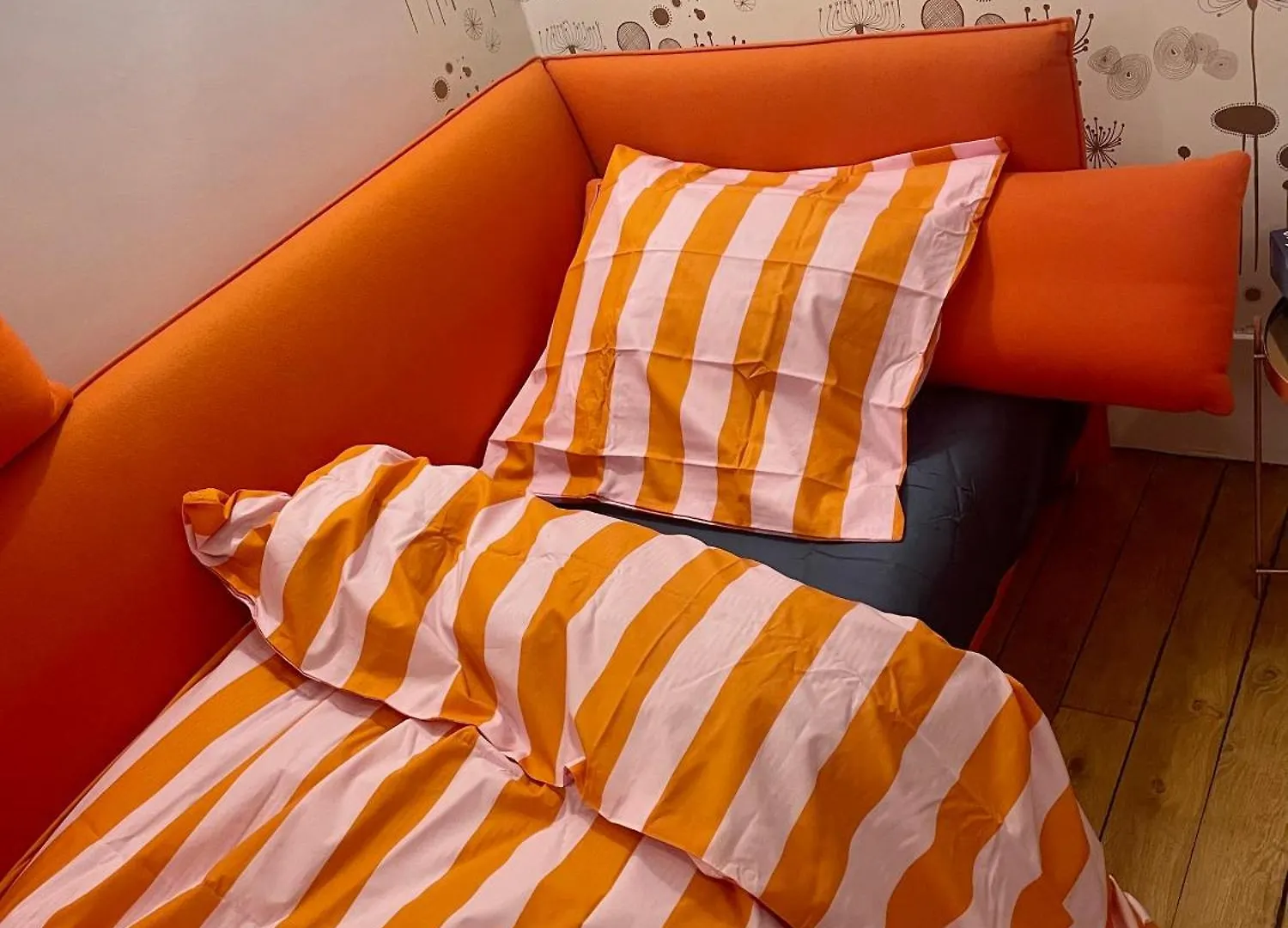Apartament Joli Parisien, Nation *